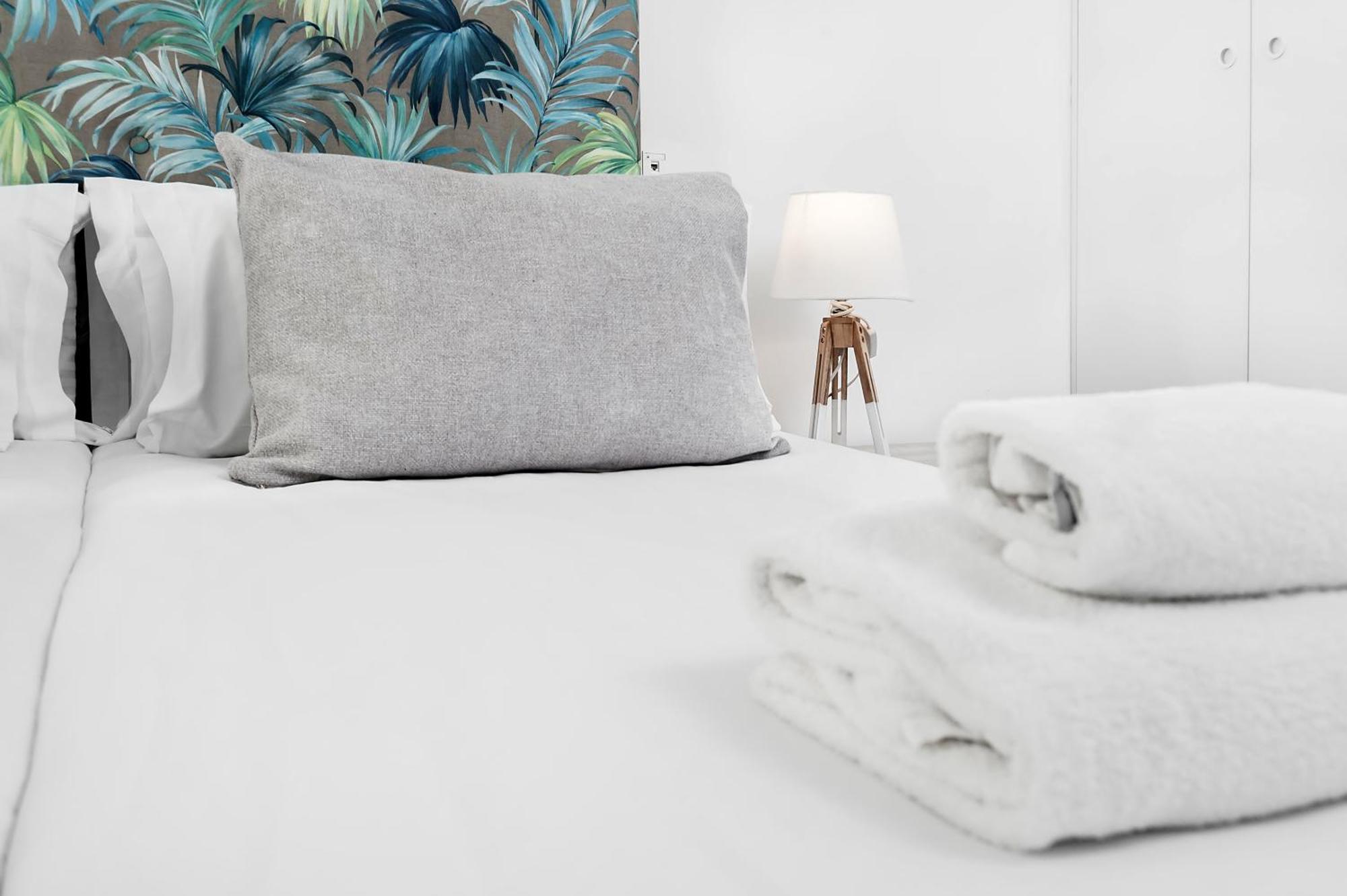 Apartamentos Isabella By Concept Flats Granada Dış mekan fotoğraf